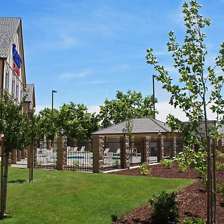 Fairfield Inn & Suites By Marriott Selma Kingsburg Exterior photo