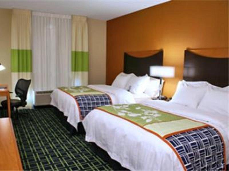 Fairfield Inn & Suites By Marriott Selma Kingsburg Exterior photo