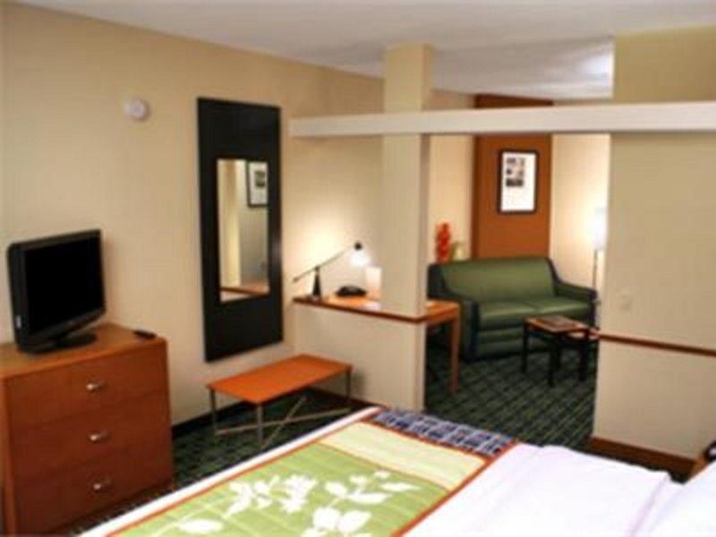 Fairfield Inn & Suites By Marriott Selma Kingsburg Exterior photo